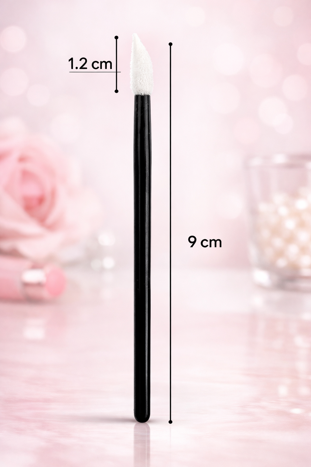 Aplikatory welurowe do ust i makijażu – czarne, jednorazowe | 50 szt. Aplikatory welurowe do ust i makijażu czarne jednorazowe 50 sztuk